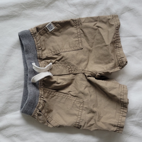 Carter's set t shirt and pant size 2T for toddler boy - Picture 2 of 9